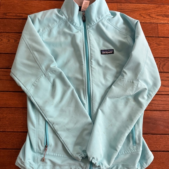 Patagonia woman’s coat - Picture 4 of 5